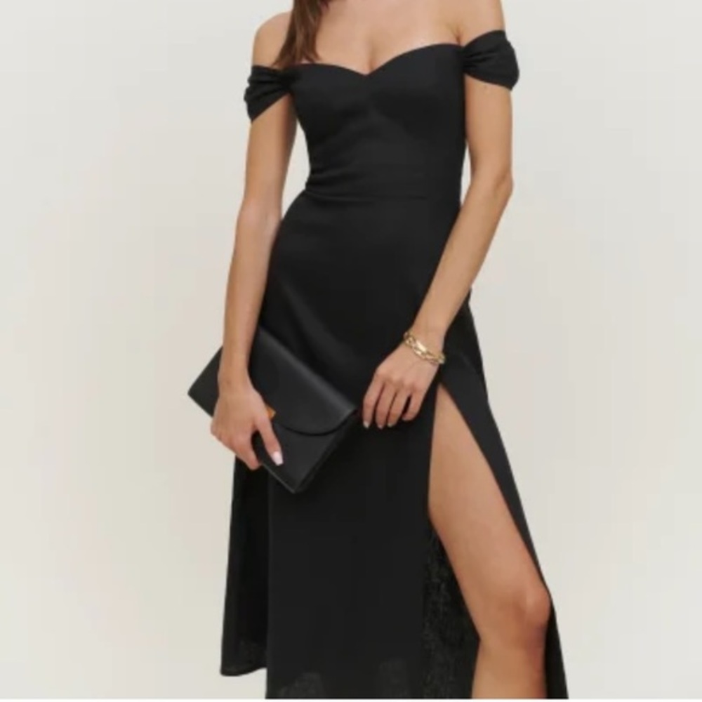 “Sale” Reformation Bridgton Linen Dress in Black